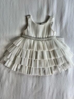 Princess Collection Girls White Tiered Tulle Formal Dress 12M